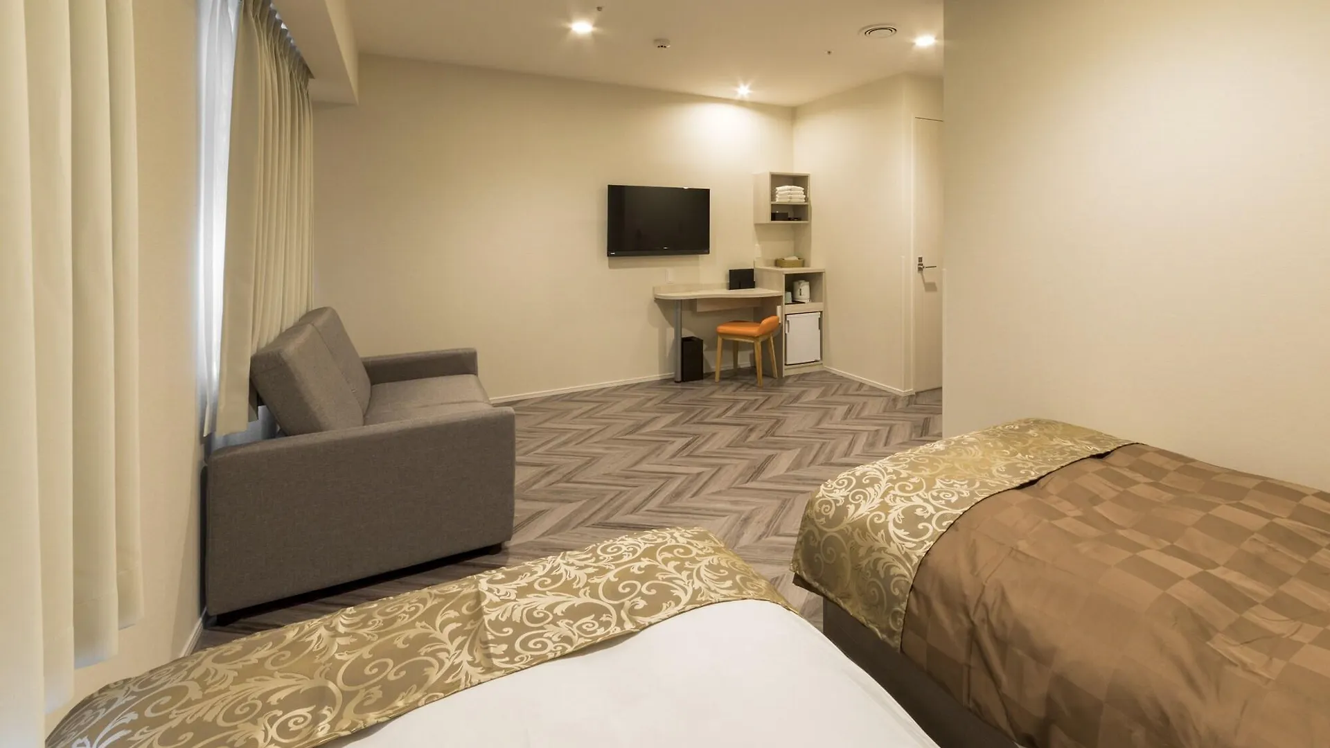 Sarasa Hotel Shin-Osaka Giappone